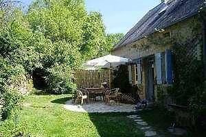 Gasthaus Les Champys Saint-Péreuse Exterior foto